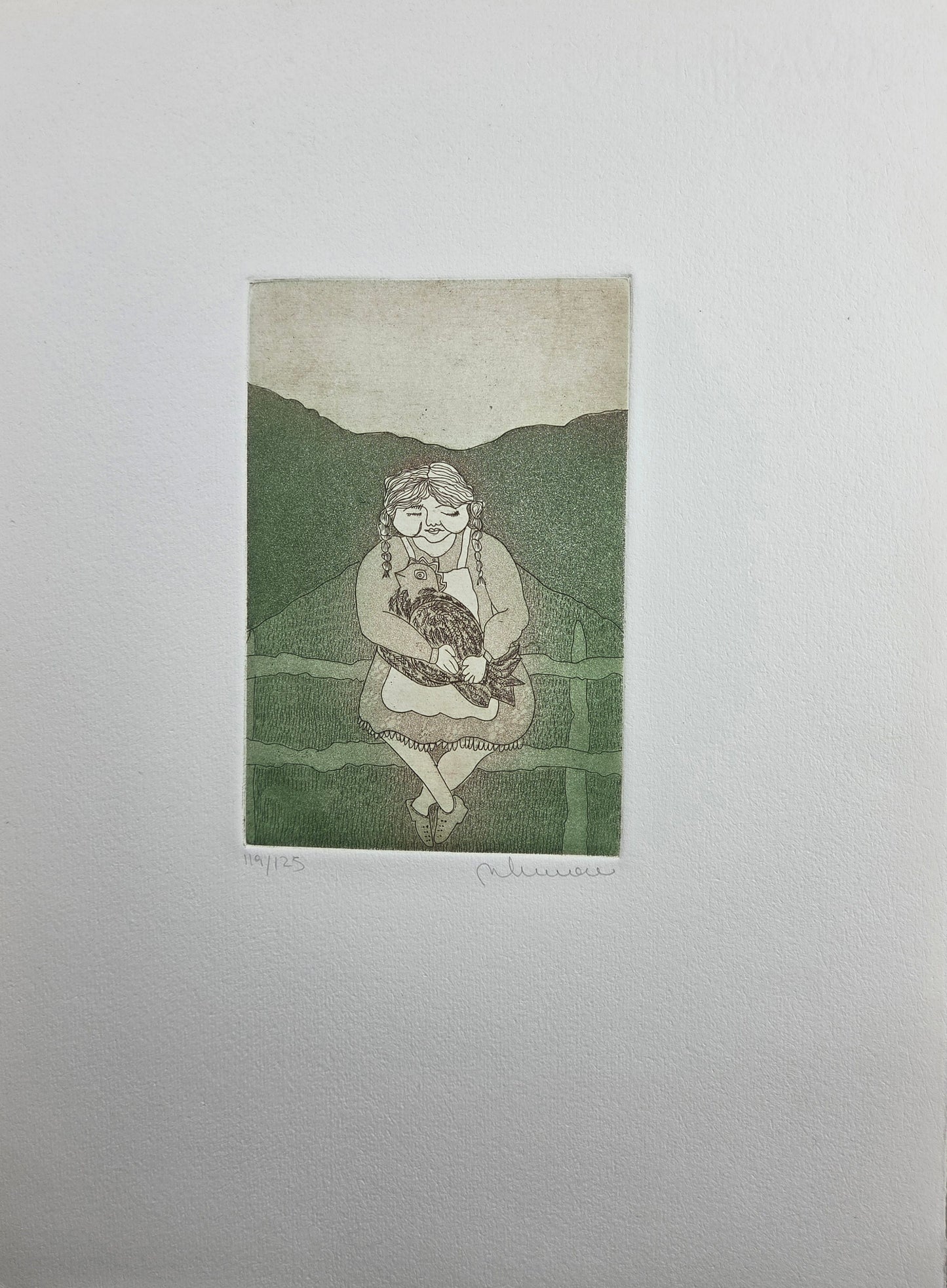 Niña con gallina