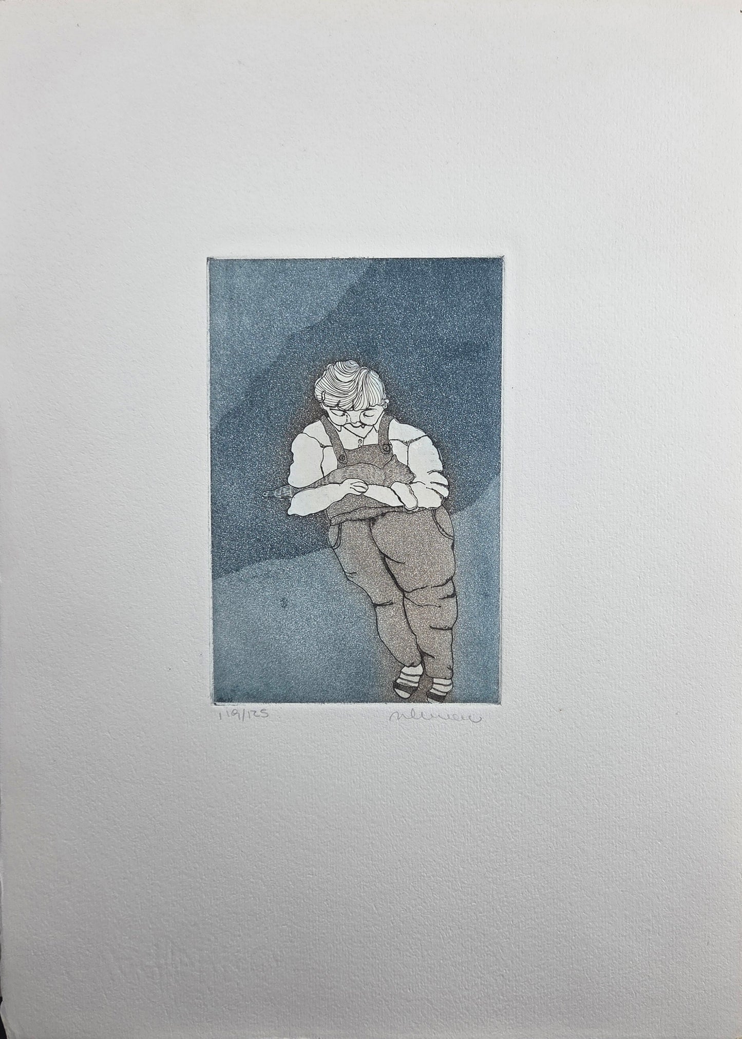 Niño con gato